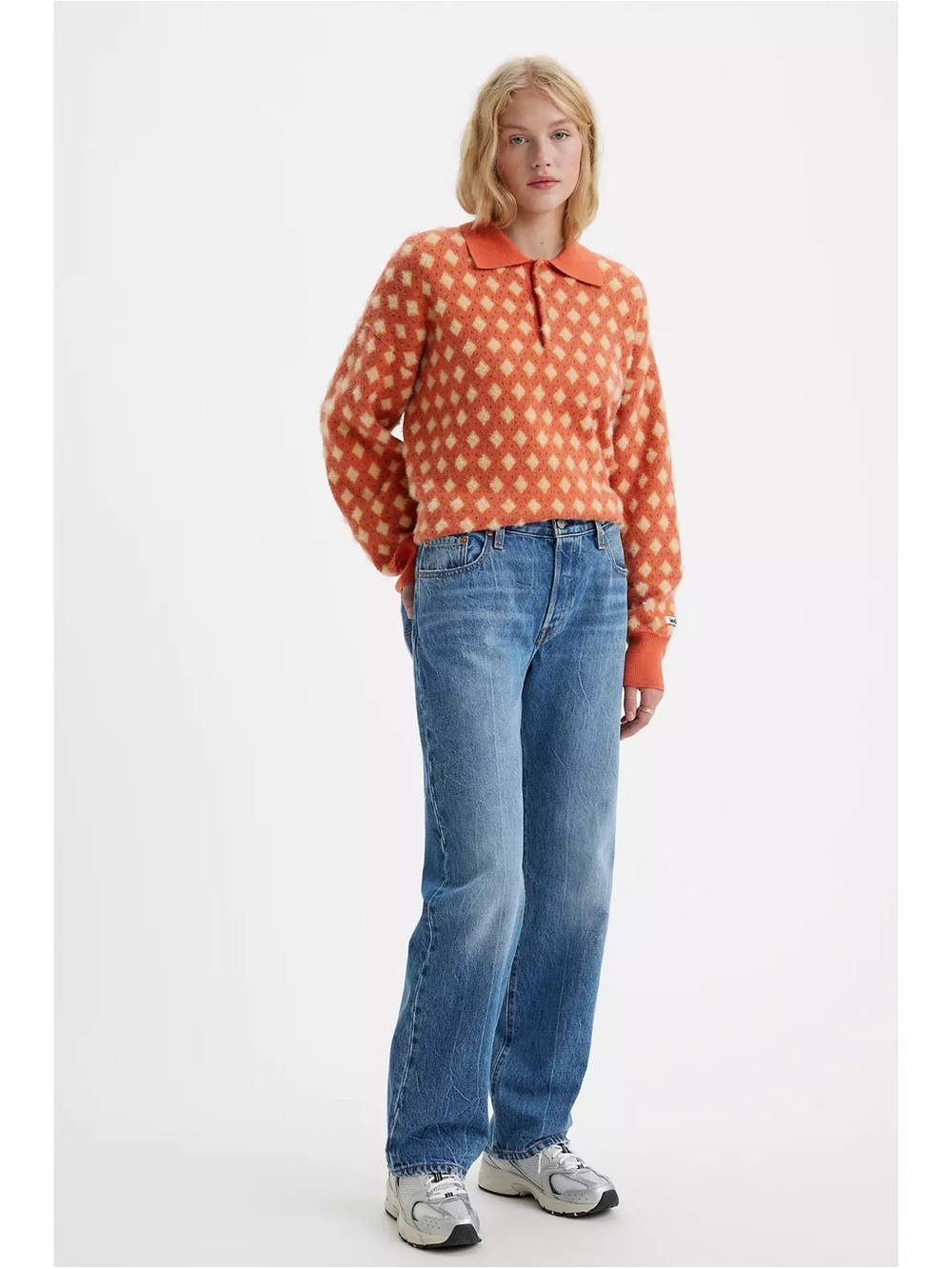 Classic Straight-Leg Women’s Jeans in Medium Blue